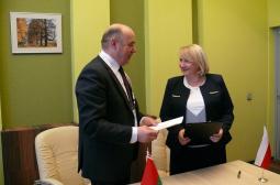 Ms Jolanta Kochańska, Vice-president of PKN, and Mr Viktor Vladimirovich Nazarenko,  Chairman of Gosstandart of Belarus