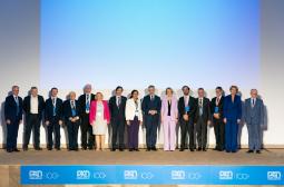 Commemorative group photo